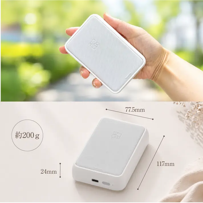 petamo ARポータブルフォトプリンターを手に持ったサイズ感